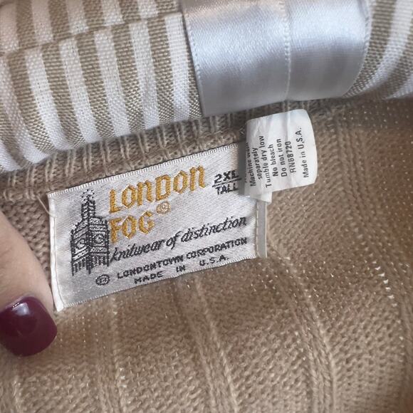 London Fog Men's Size 2XLT tan ribbed sweater vest- masculine, androgynous #3097 - Picture 5 of 5